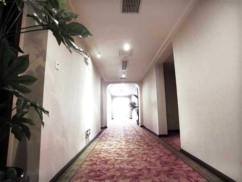 Greentree Inn Anhui Wuhu Zhongshan Road Pedestrian Street Express Hotel Экстерьер фото