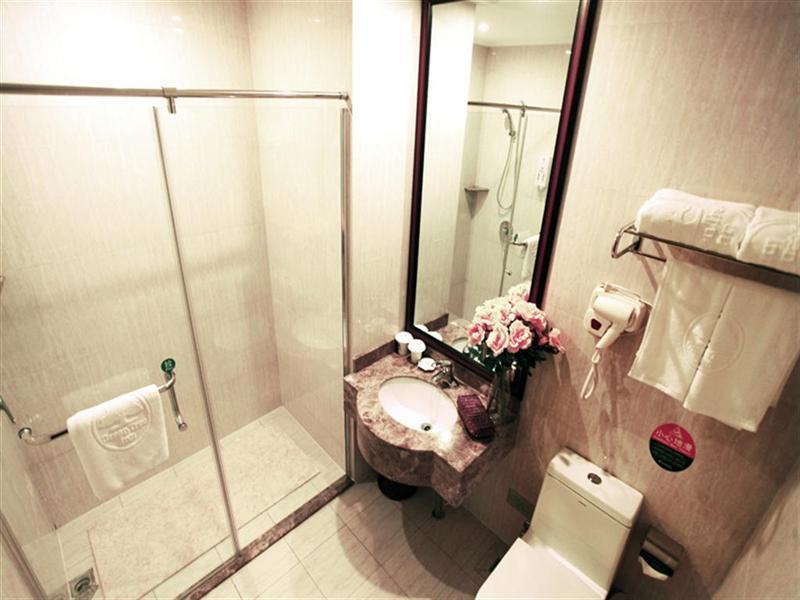 Greentree Inn Anhui Wuhu Zhongshan Road Pedestrian Street Express Hotel Экстерьер фото