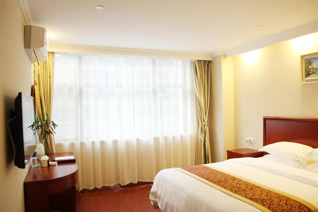 Greentree Inn Anhui Wuhu Zhongshan Road Pedestrian Street Express Hotel Экстерьер фото
