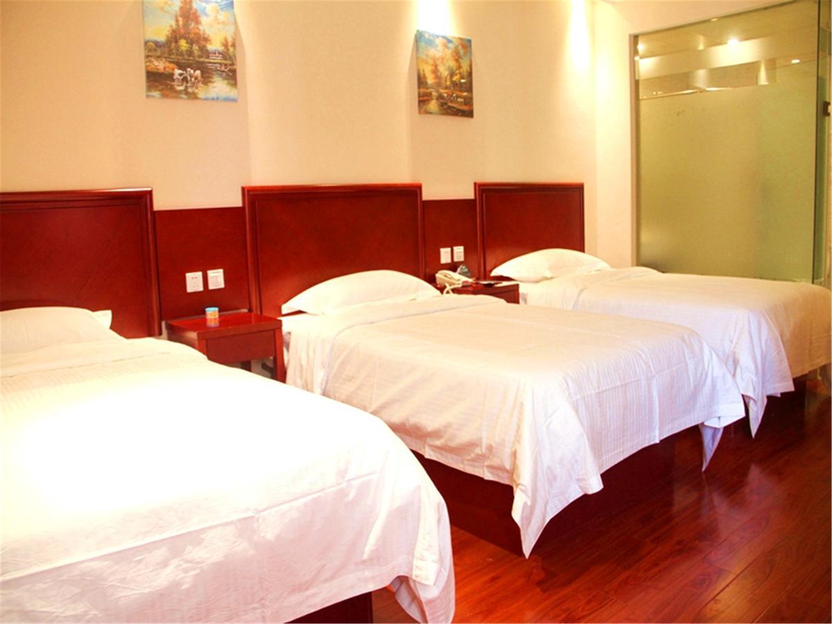 Greentree Inn Anhui Wuhu Zhongshan Road Pedestrian Street Express Hotel Экстерьер фото